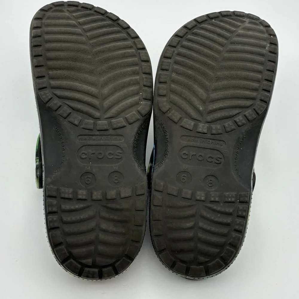 Crocs Classic Black Tie Dye Graphic Clogs Flips Slides Men's 6 Women's 8 - Picture 4 of 8